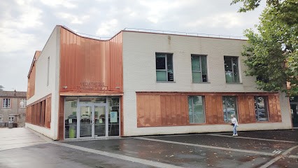 Médiathèque Geneviève COUTEAU, Bibliothèque à Clisson