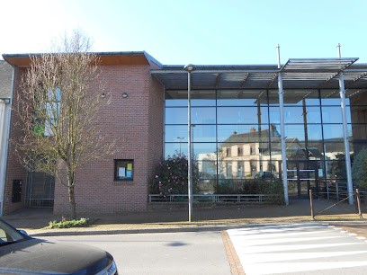 Bibliothèque Félix Trochu, Bibliothèque à Guer