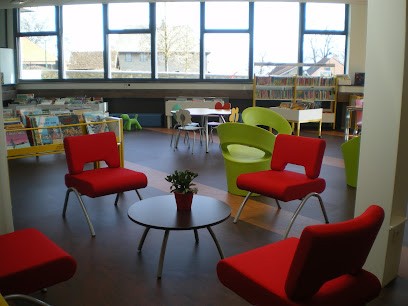 Médiathèque Municipale D'ETEAUX, Bibliothèque à Etaux