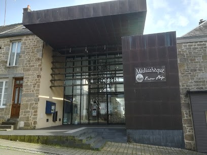 Médiathèque Victor Hugo, Bibliothèque à Gorron