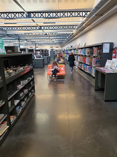 Médiathèque La Corderie, Bibliothèque à Marcq-en-Baroeul