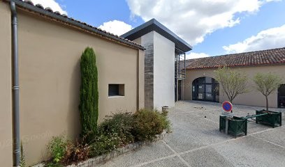 The Media Source, Bibliothèque à Linars