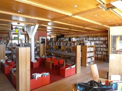 Bibliothèque Municipale, Bibliothèque à La Salle-les-Alpes