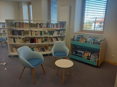 Médiathèque De Genilac, Bibliothèque à Genilac