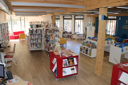 Médiathèque De Saint-Jean Saint-Nicolas, À Pont Du Fossé, Bibliothèque à Saint-Jean-Saint-Nicolas