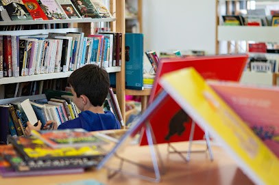 Médiathèque Brin De Culture Plaintel, Bibliothèque à Plaintel