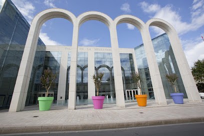 Palais de la Médiathèque, Bibliothèque à Puteaux