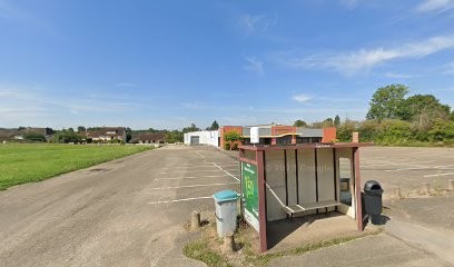 BIBLIOTHÈQUE Dr JEAN-PIERRE LEBEURRIER, Bibliothèque à Ouroux-sur-Saône