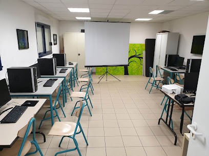 Bibliothèque De Plouvorn, Bibliothèque à Plouvorn