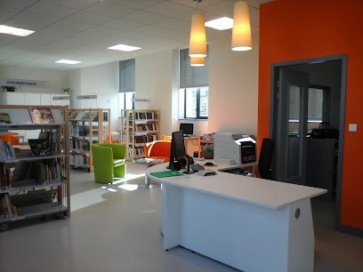 Médiathèque De Maxent, Bibliothèque à Maxent