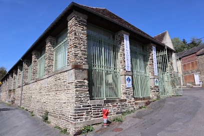 Médiathèque Pont-d'Ouilly, Bibliothèque à Pont-d'Ouilly
