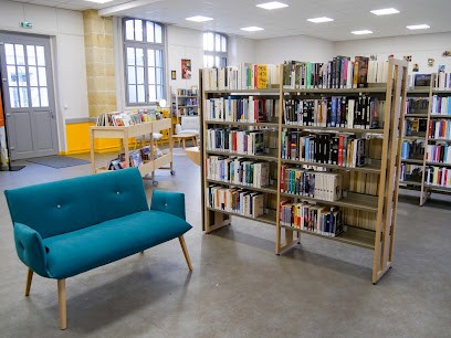 Espace Culturel De Montbazon // Communauté De Communes Touraine Vallée De L'Indre, Bibliothèque à Montbazon
