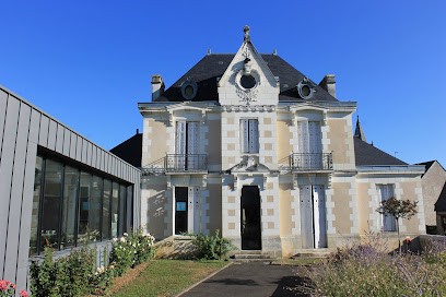 Médiathèque De Sorigny // Communauté De Communes Touraine Vallée De L'Indre, Bibliothèque à Sorigny