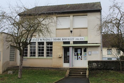 Bibliothèque Municipale Théode Bonvallet, Bibliothèque à Ravenel