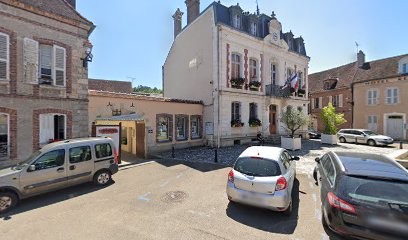 Bibliothèque, Bibliothèque à Saint-Julien-du-Sault