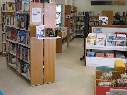 Bibliothèque Jean de la Fontaine, Bibliothèque à Mainvilliers