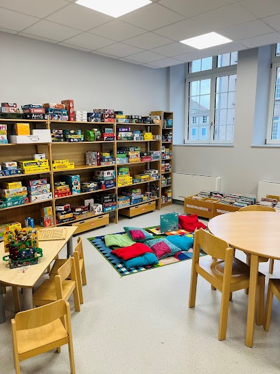 Médiathèque de Mirecourt, Bibliothèque à Mirecourt