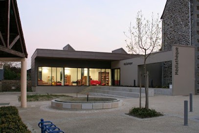 Médiathèque Plénée-Jugon, Bibliothèque à Plénée-Jugon