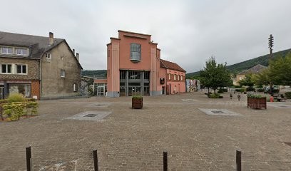 Médiathèque De Nouzonville, Bibliothèque à Nouzonville
