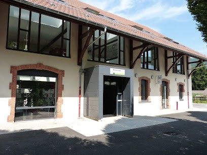 Mediathèque Fabrice Melquiot, Bibliothèque à Arvillard