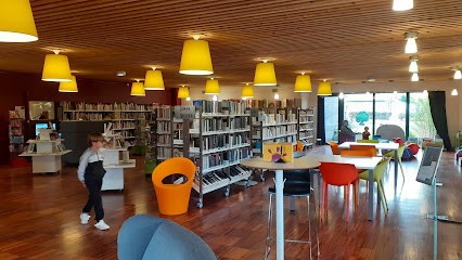Médiathèque, Bibliothèque à Fontaine-Étoupefour