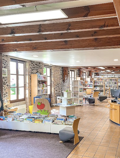 Mediathèque, Bibliothèque à Parentis-en-Born