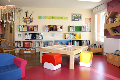 Bibliothèque Aliénor Bibliothèque à Belin-Béliet