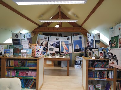 L'huis Aux Livres, Bibliothèque De Quarré-Les-Tombes, Bibliothèque à Quarré-les-Tombes