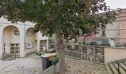 Médiathèque Arsène Boulay, Bibliothèque à Romagnat