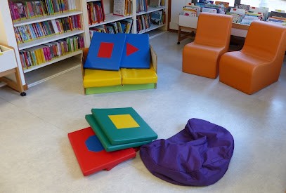 Bibliothèque, Bibliothèque à Saint-Michel-de-Maurienne