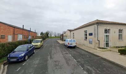 Bibliothèque Forges, Bibliothèque à Forges