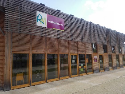 Médiathèque Municipale, Bibliothèque à Faverges-de-la-Tour