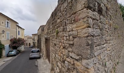 Bibliothèque Nébian, Bibliothèque à Nébian