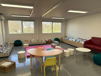 Médiathèque Du Phénix, Bibliothèque à Metz