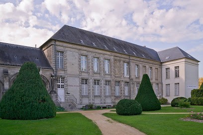 Bibliothèque, Bibliothèque à Soissons