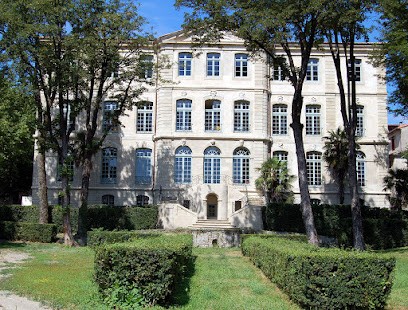 Médiathèque Du Pays Viganais, Bibliothèque au Vigan