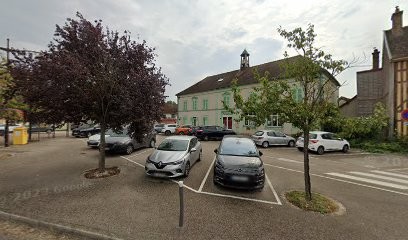 Médiathèque, Bibliothèque à Piney