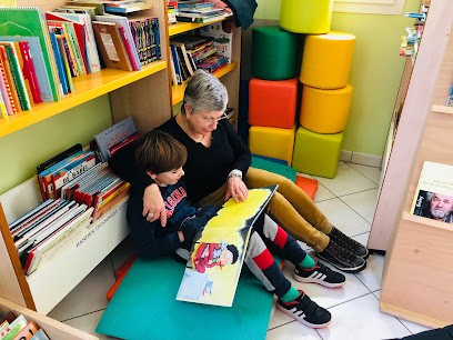 Médiathèque De Cours De Pile, Bibliothèque à Cours-de-Pile