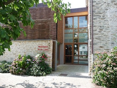Bibliothèque, Bibliothèque à La Chapelle-des-Marais