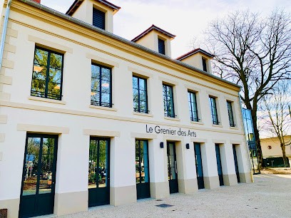 Bibliothèque Le Grenier Des Arts, Bibliothèque à Magnanville