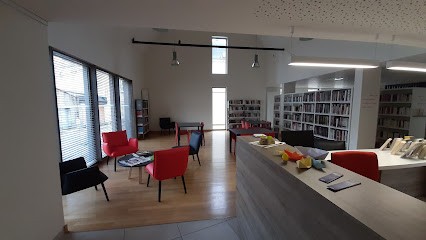 Médiathèque De Luynes, Bibliothèque à Luynes