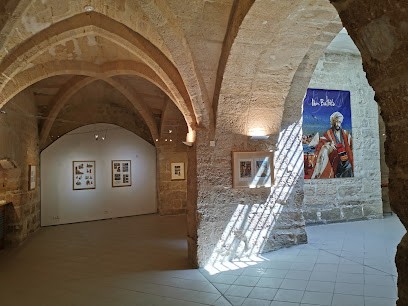 Médiathèque D'Uzès, Bibliothèque à Uzès