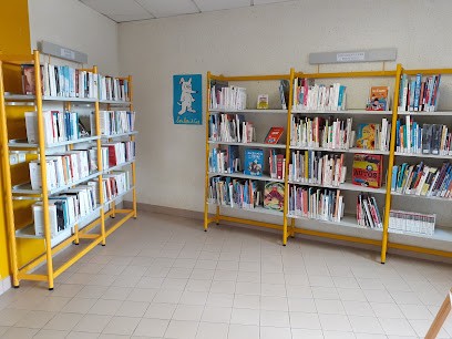 Médiathèque Du Loroux, Bibliothèque au Loroux