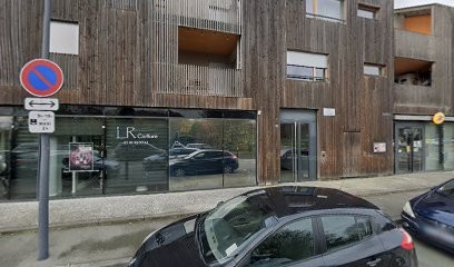 Bibliothèque Municipale, Bibliothèque à Écouflant