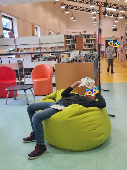 Médiathèque du Perray En Yvelines, Bibliothèque au Perray-en-Yvelines