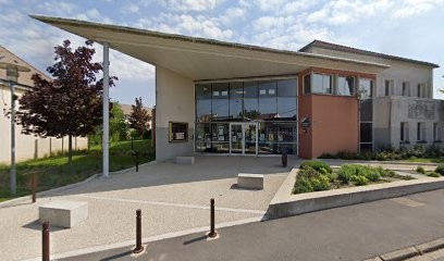 Médiathèque De Saclay, Bibliothèque à Saclay