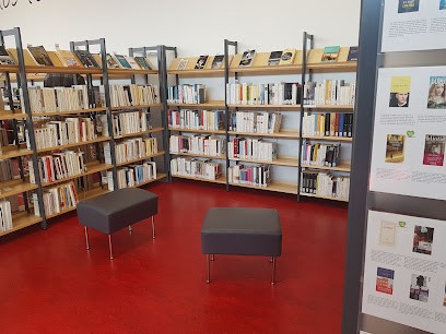 Médiathèque JS Pons, Ille Sur Tet, Bibliothèque à Ille-sur-Têt