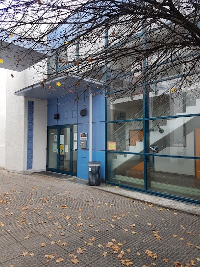 Bibliothèque Paul Zwingelstein, Bibliothèque à Wittenheim