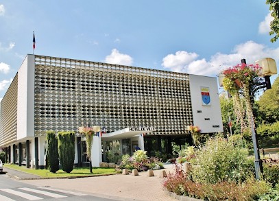 HÔTEL DE VILLE ET MEDIATHEQUE, Bibliothèque à Bogny-sur-Meuse
