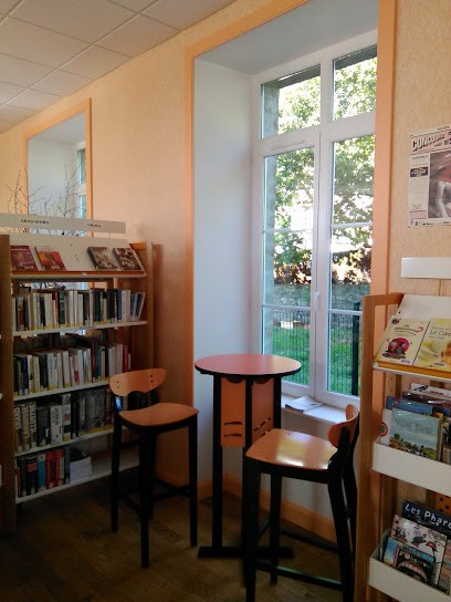 Bibliothèque Martinvast, Bibliothèque à Martinvast